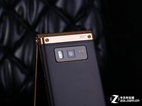 图为电信版三星W2014