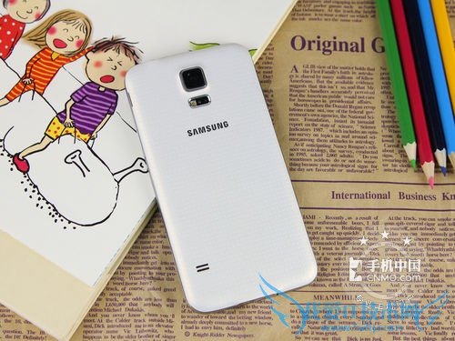 图为 三星GALAXY S5
