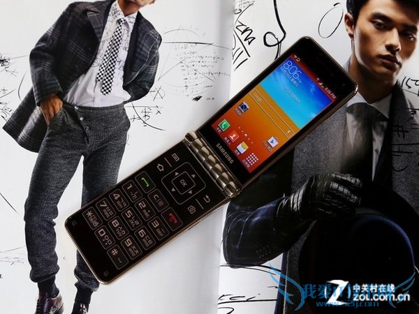 图为 三星GALAXY Golden E400