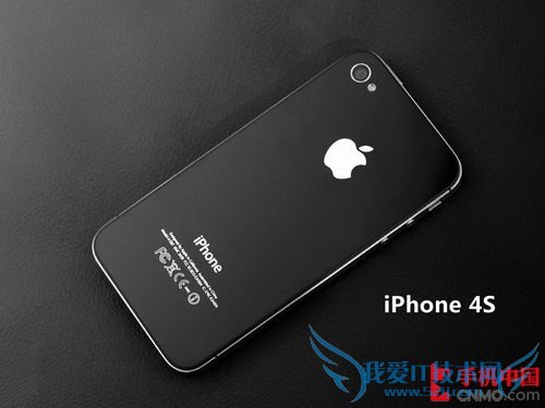图为 苹果iPhone 4s 背面