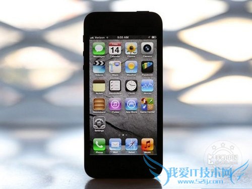 苹果iPhone 5正面图