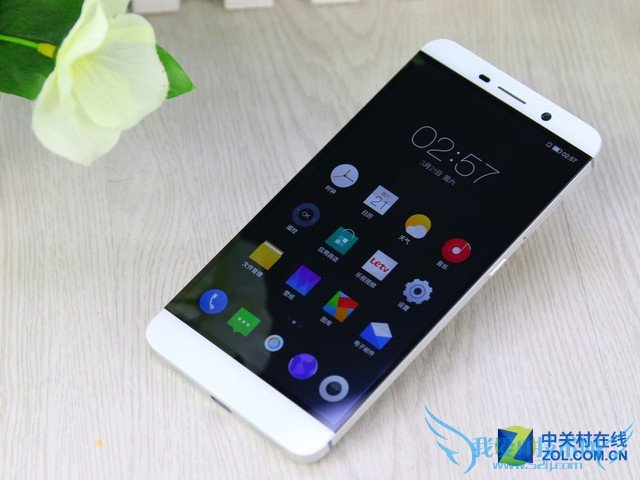 搭载骁龙810 乐视超级手机1 Pro仅2499