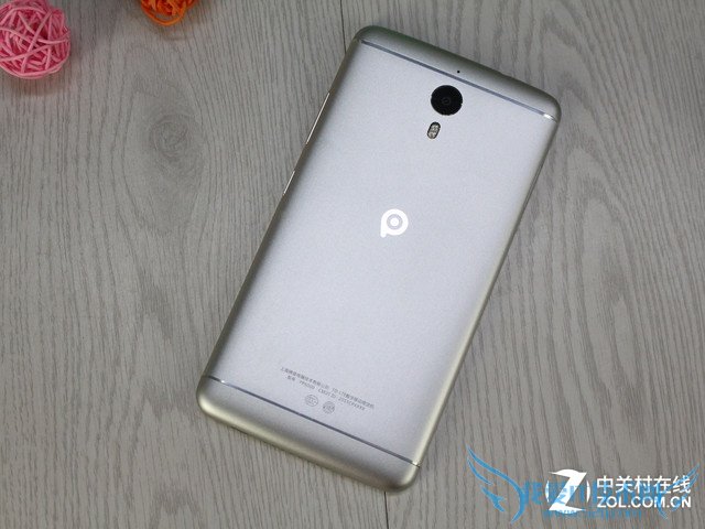 口袋中的3D影院PPTV KING7s首发价2699