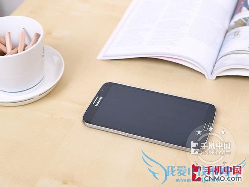 图为:三星 I9200 手机