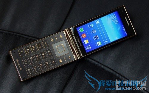 三星W2014正面图