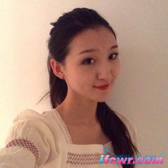 非诚勿扰4号女嘉宾刘杰照片