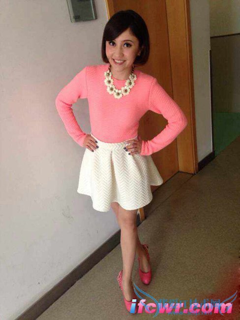 非诚勿扰15号女嘉宾古丽雅照片