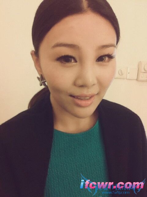 非诚勿扰21号女嘉宾吕菁照片