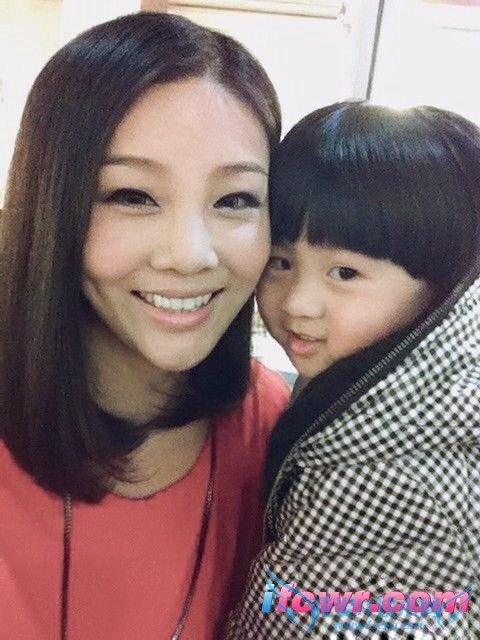 非诚勿扰21号女嘉宾吕菁照片