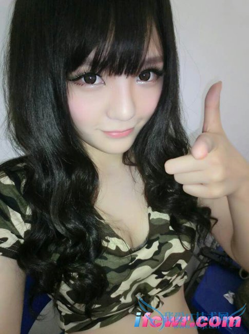 非诚勿扰12号女嘉宾欧阳泽天照片