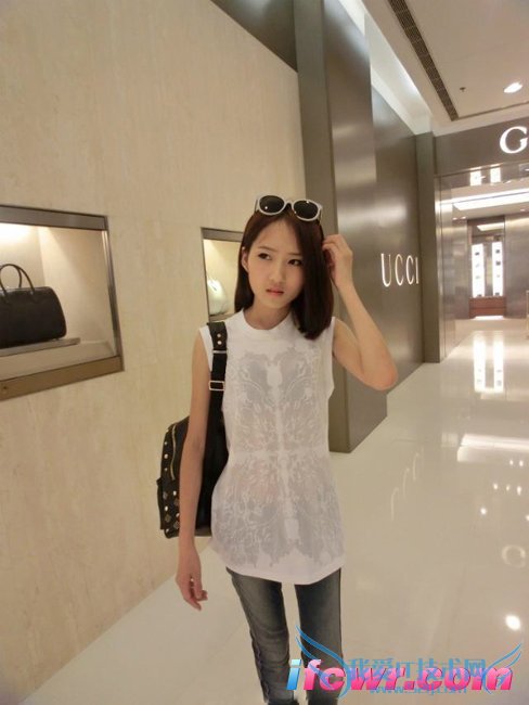 非诚勿扰9号女嘉宾李晓磊照片