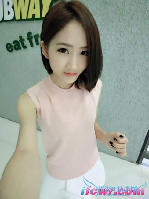 非诚勿扰9号女嘉宾李晓磊照片