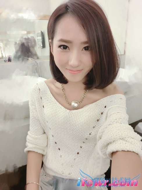 非诚勿扰9号女嘉宾李晓磊照片