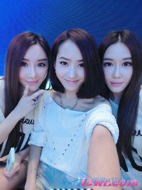 非诚勿扰9号女嘉宾李晓磊照片