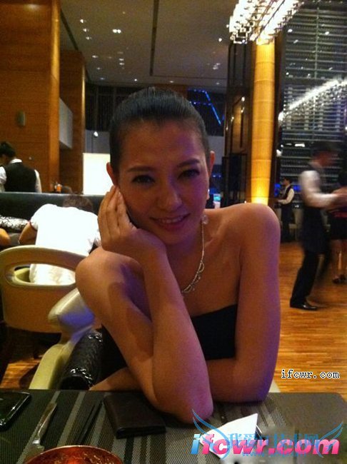 非诚勿扰寇烨瑄照片