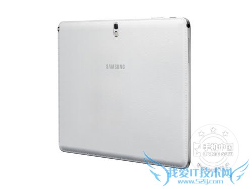 图为 三星P600 背面