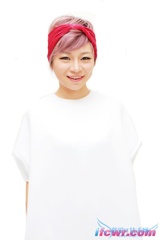 非诚勿扰4号女嘉宾李松杉照片