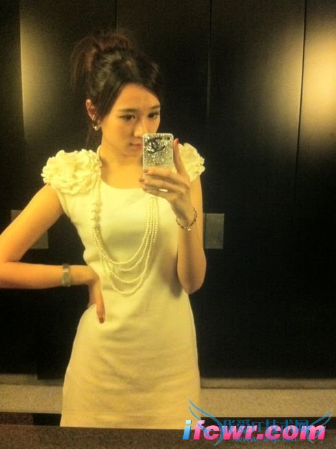 非诚勿扰23号女嘉宾赵雅萍照片