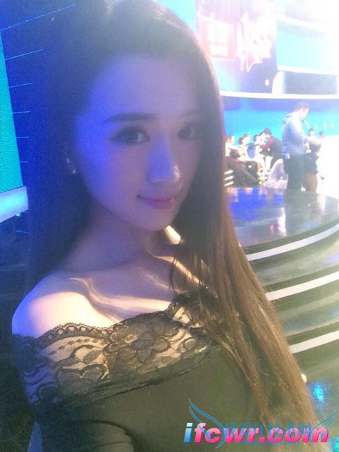 非诚勿扰23号女嘉宾赵雅萍照片