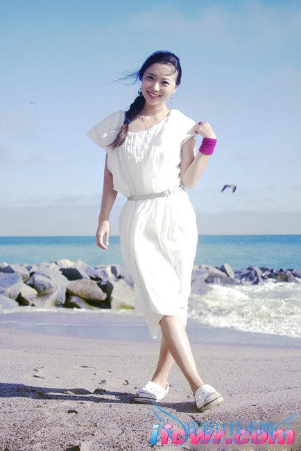 非诚勿扰15号女嘉宾巩京京照片