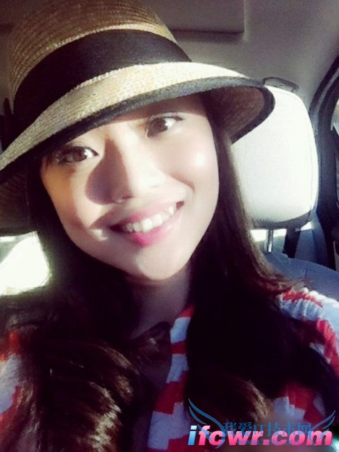 非诚勿扰15号女嘉宾巩京京照片