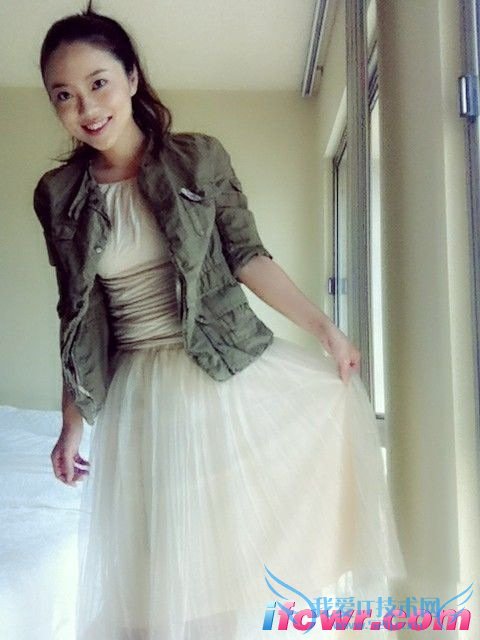 非诚勿扰15号女嘉宾巩京京照片