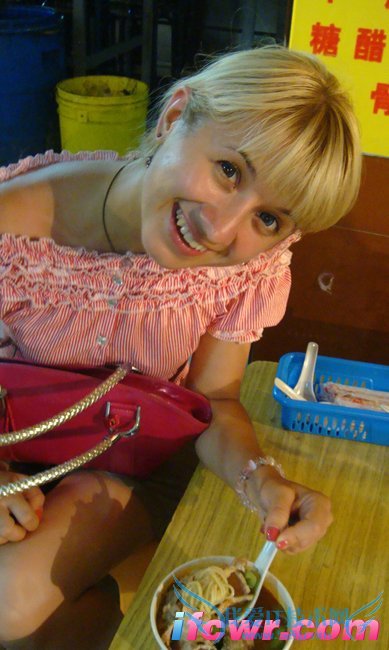 非诚勿扰8号女嘉宾李娜