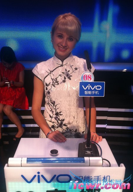 非诚勿扰8号女嘉宾李娜