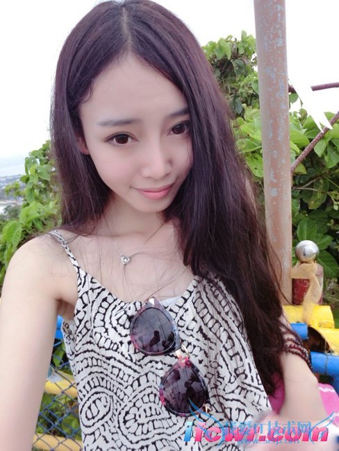 非诚勿扰17号女嘉宾王颖照片