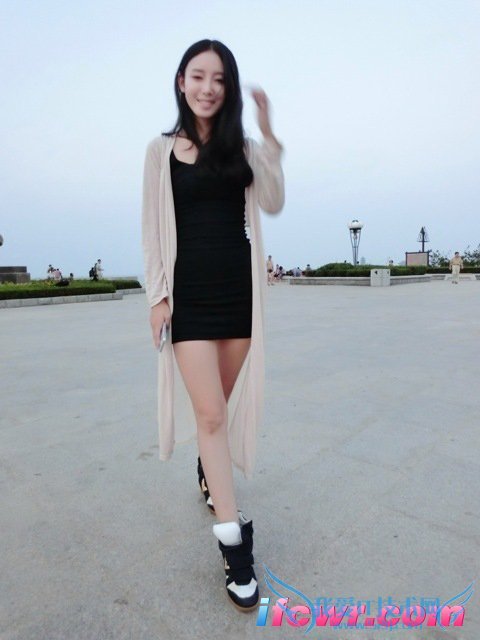 非诚勿扰17号女嘉宾王颖照片