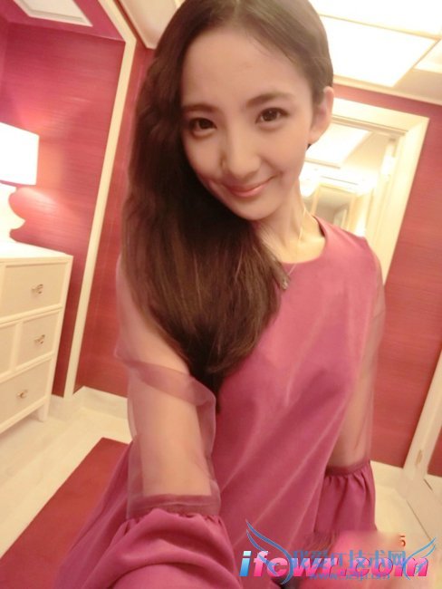 非诚勿扰6号女嘉宾黄胜楠照片