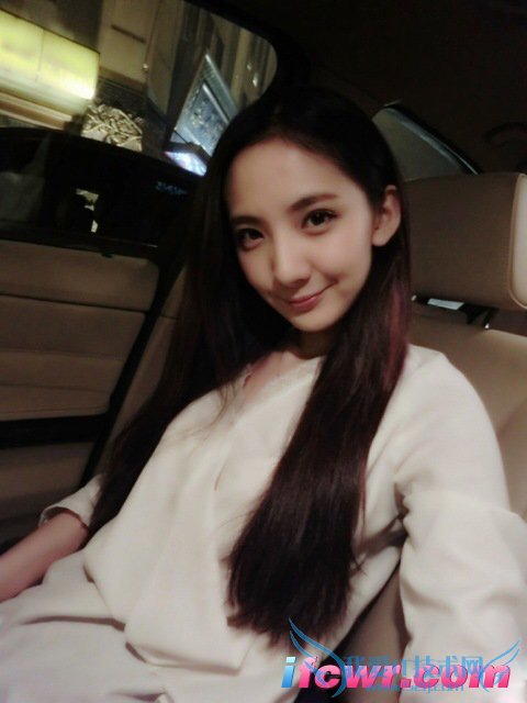 非诚勿扰6号女嘉宾黄胜楠照片