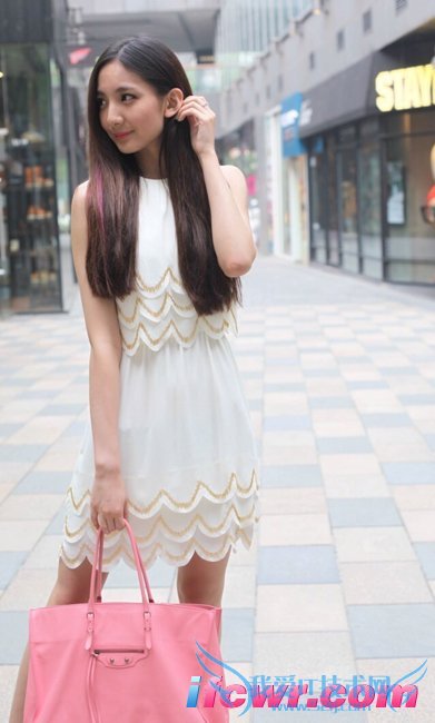 非诚勿扰6号女嘉宾黄胜楠照片