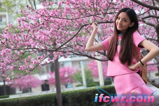 非诚勿扰6号女嘉宾黄胜楠照片