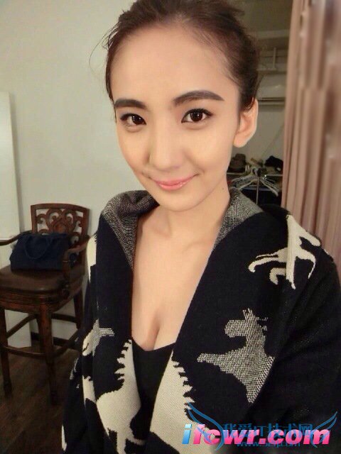 非诚勿扰6号女嘉宾黄胜楠照片