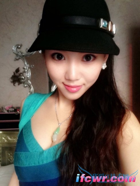 非诚勿扰15号女嘉宾齐楚嫣照片