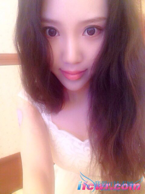 非诚勿扰15号女嘉宾齐楚嫣照片