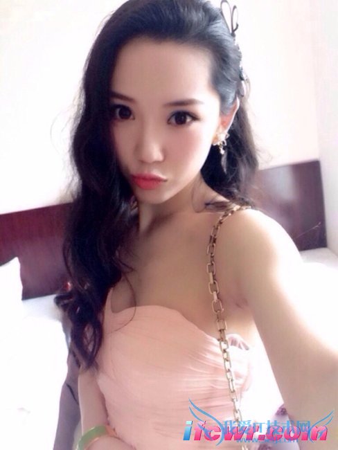 非诚勿扰15号女嘉宾齐楚嫣照片