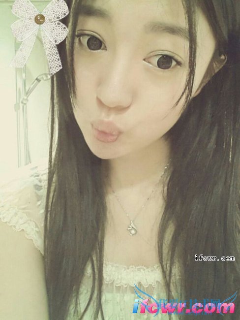 非诚勿扰23号女嘉宾李红昱照片