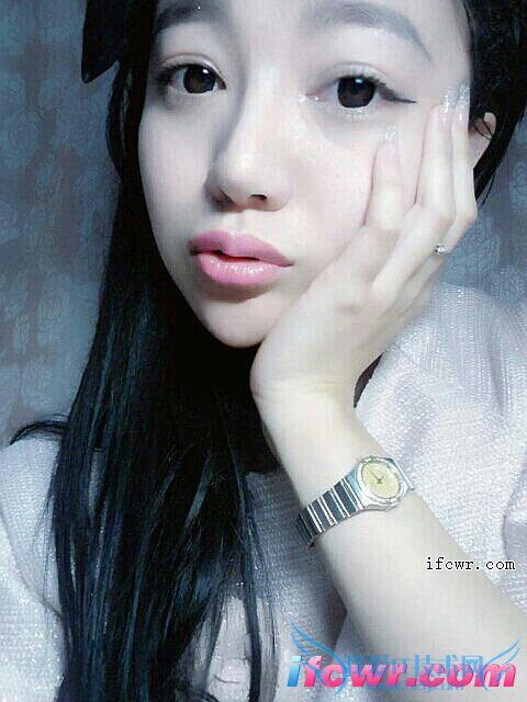 非诚勿扰23号女嘉宾李红昱照片