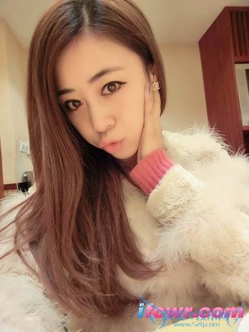 非诚勿扰17号女嘉宾王文颖照片