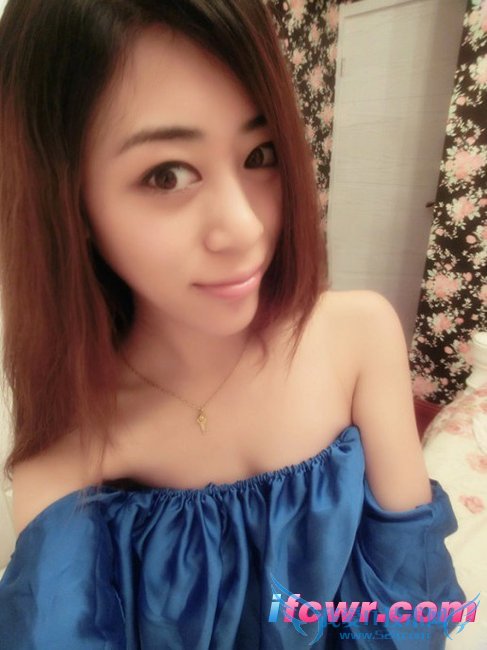 非诚勿扰17号女嘉宾王文颖照片