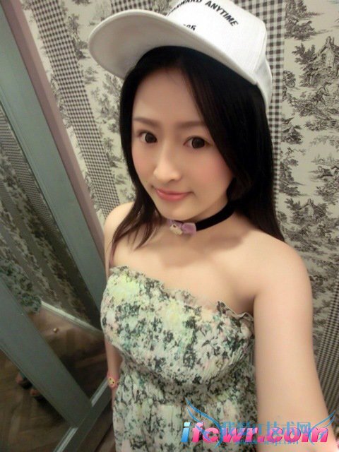 非诚勿扰24号女嘉宾何颖娇照片