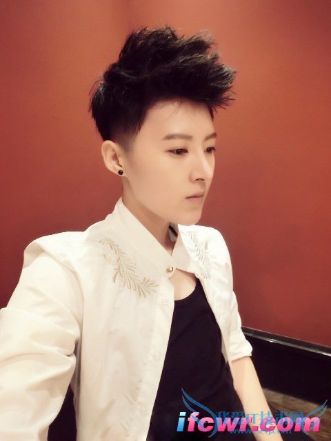 非诚勿扰1号女嘉宾李幻一照片