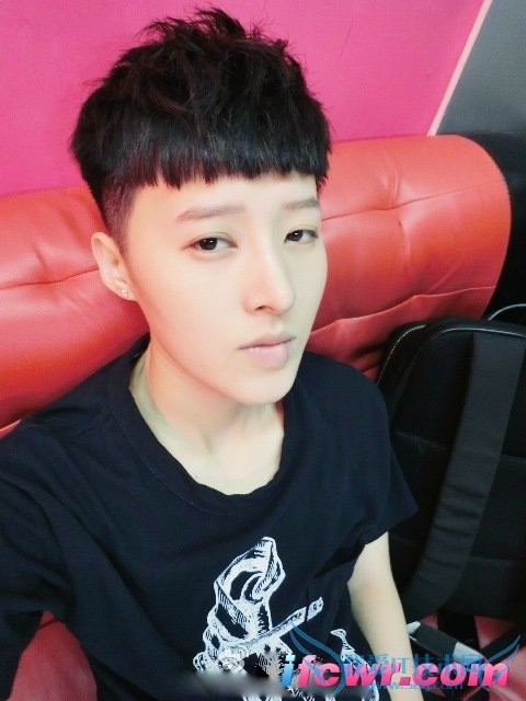 非诚勿扰1号女嘉宾李幻一照片