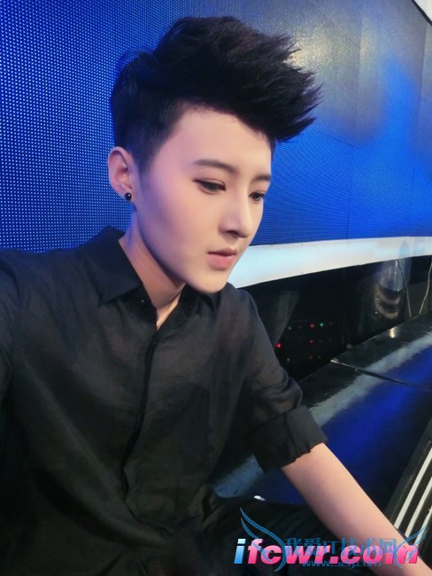 非诚勿扰1号女嘉宾李幻一照片