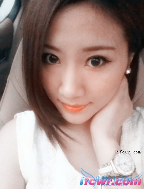 非诚勿扰21号女嘉宾刘晨露照片