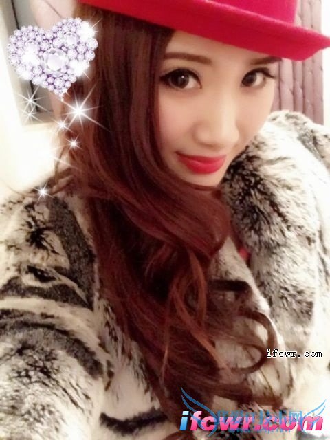 非诚勿扰21号女嘉宾刘晨露照片