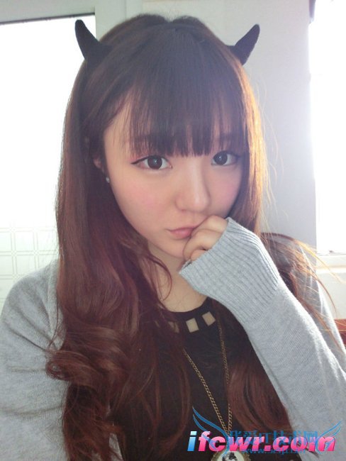 非诚勿扰12号女嘉宾欧阳泽天照片