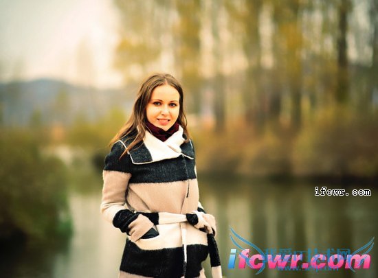 非诚勿扰8号女嘉宾伊人照片